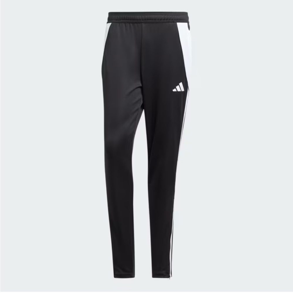 Black Tiro 24 TRPNT training pants Men’s large NWT